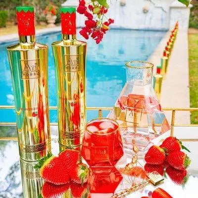 Au Vodka Strawberry Burst - Image 3