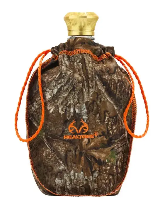 Crown Royal x REALTREE Deluxe Limited Edition With Camo Bag - Image 2