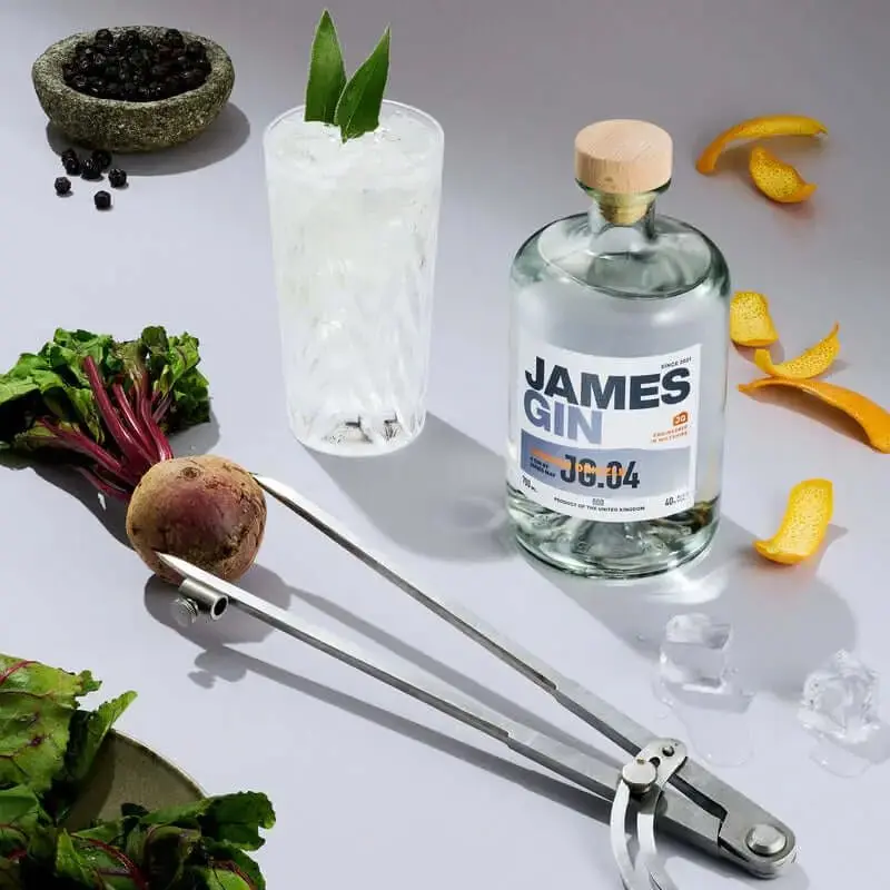 James Gin London Drizzle 700mL 80 Proof W/ Souvenir Gift Key Chain - Image 2