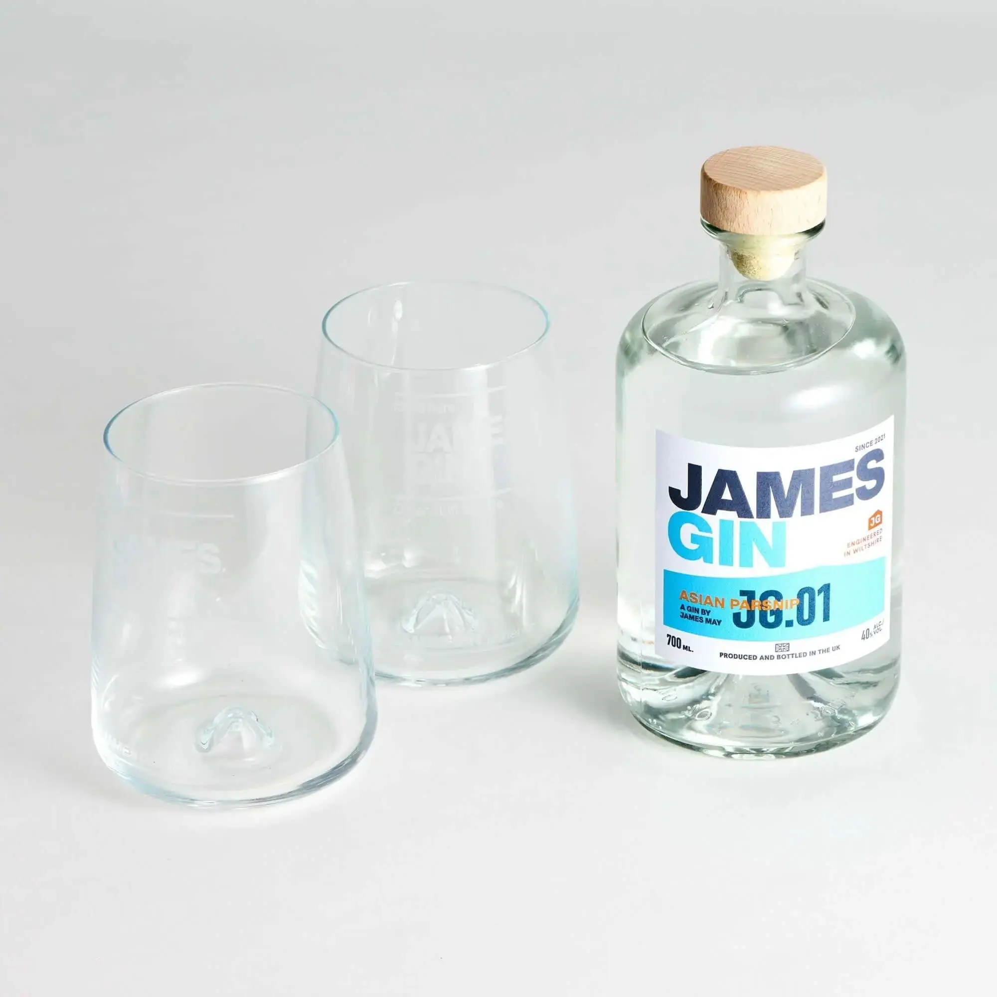James Gin The Sharing Cocktail Kit W/ Souvenir Gift Key Chain