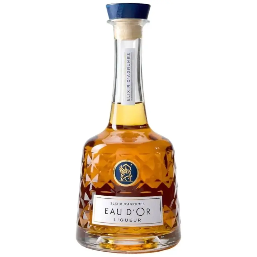 Liqueur Eau D’Or By Emilia Clarke