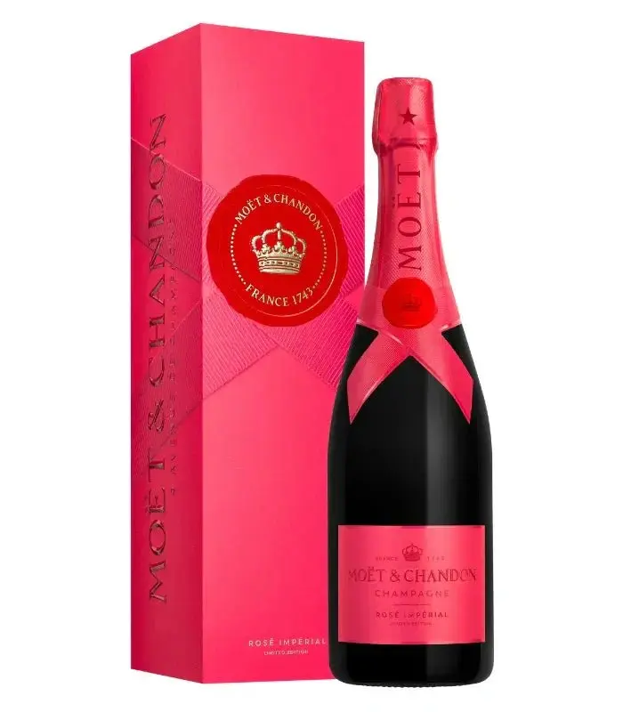 Moet & Chandon Rose Imperial Holiday 2025 Limited Edition