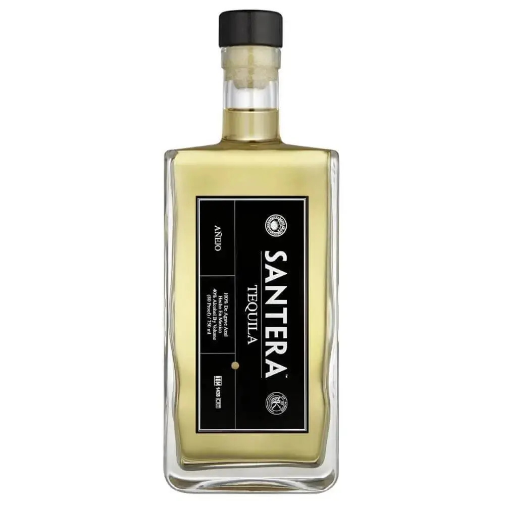 Santera Añejo