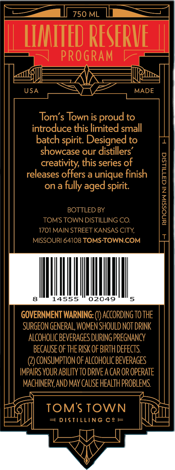 Tom's Town Rye Whiskey Pinot Noir Barrel Finish Limited Reserve - Image 2